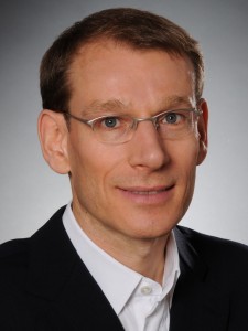 Dr. med. Johannes Gutwald MSc